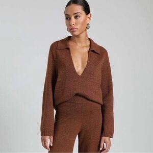 LESET Zoe Crop V Neck Polo Sweater
Size small
Brown